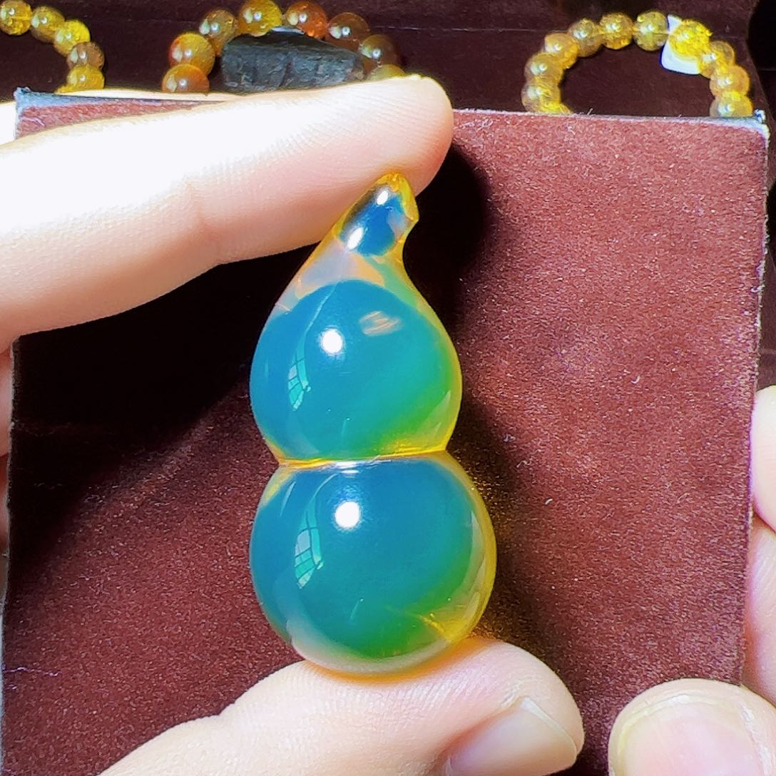 蓝珀珠宝奇石未镶嵌墨西哥蓝珀13.6g葫芦