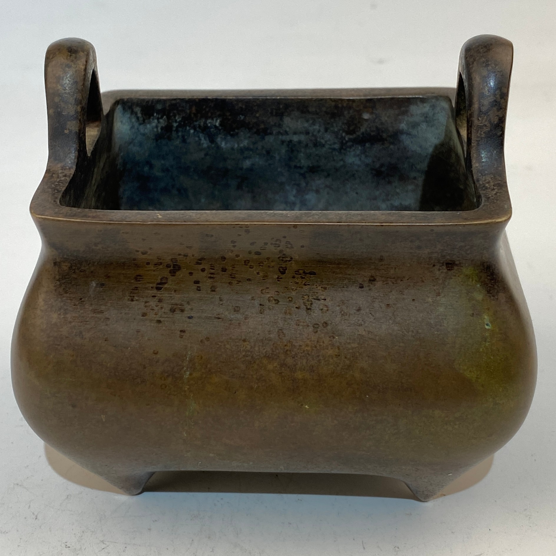 ZBM·19世纪/20世纪前期冲天耳铜炉93mm944gZBM25121013