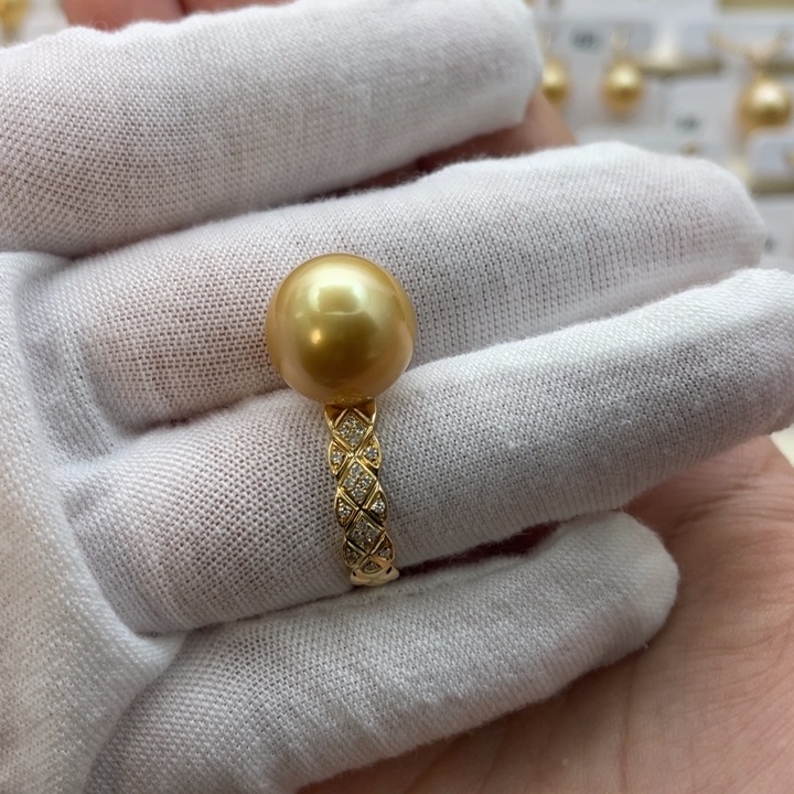海水珍珠戒圈18K金镶嵌13mm（折后价）