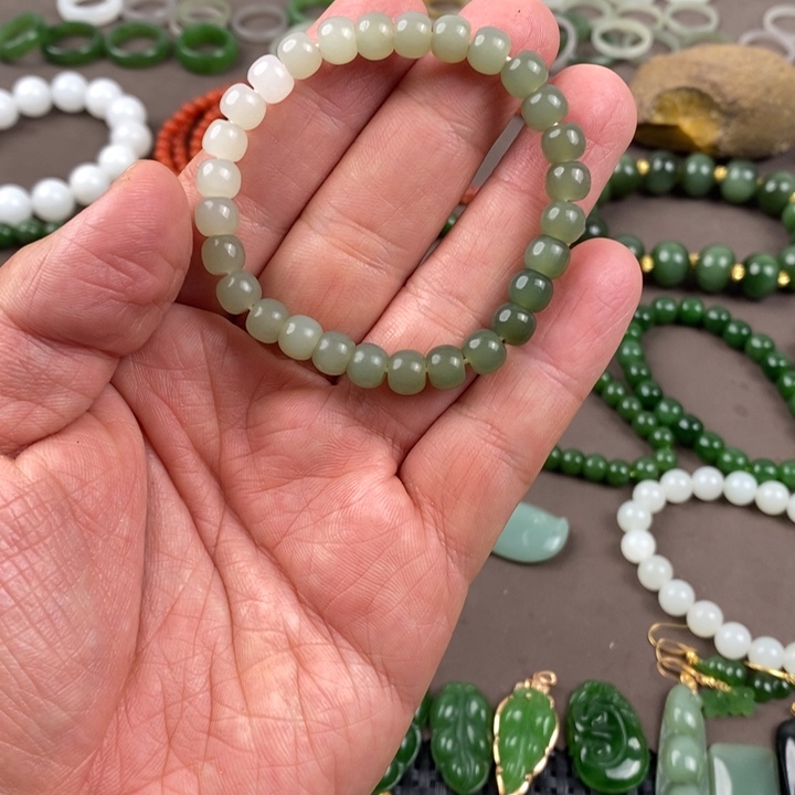 和田玉吊坠(不含链)未镶嵌