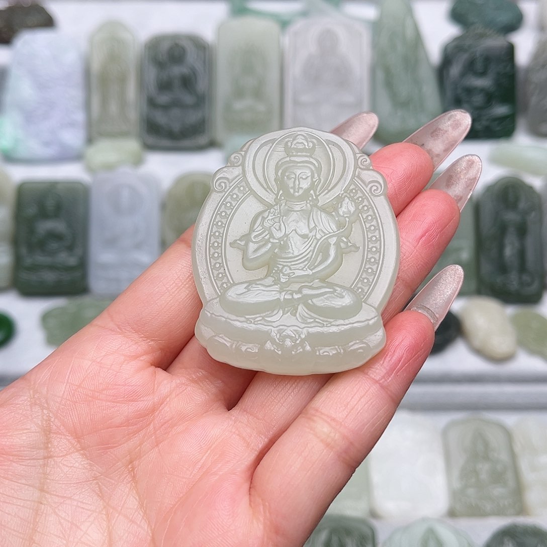 和田玉颈饰未镶嵌