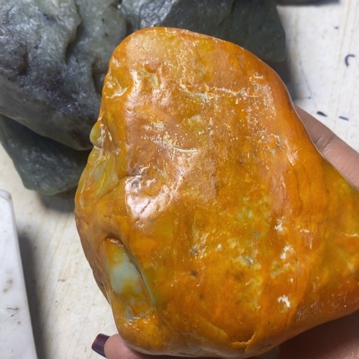 透闪石质玉珠宝半成品未镶嵌