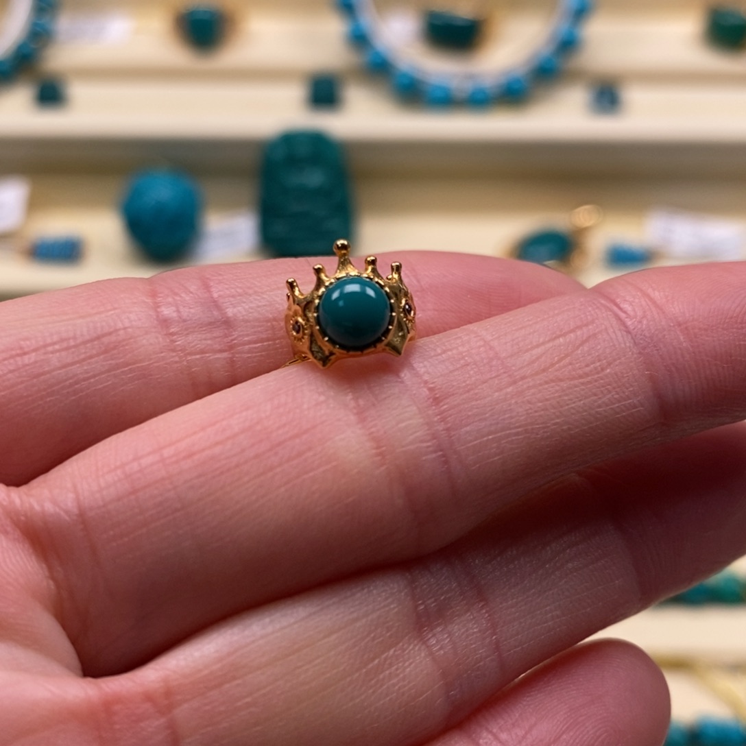 绿松石珠宝奇石18K金镶嵌内径7.9卡环