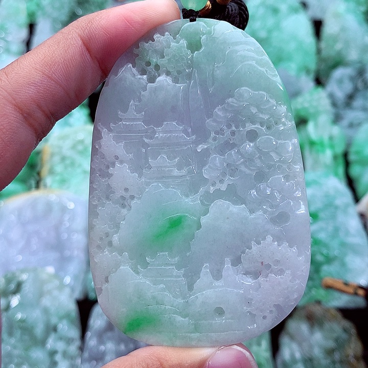 吊坠(不含链)未镶嵌翡翠