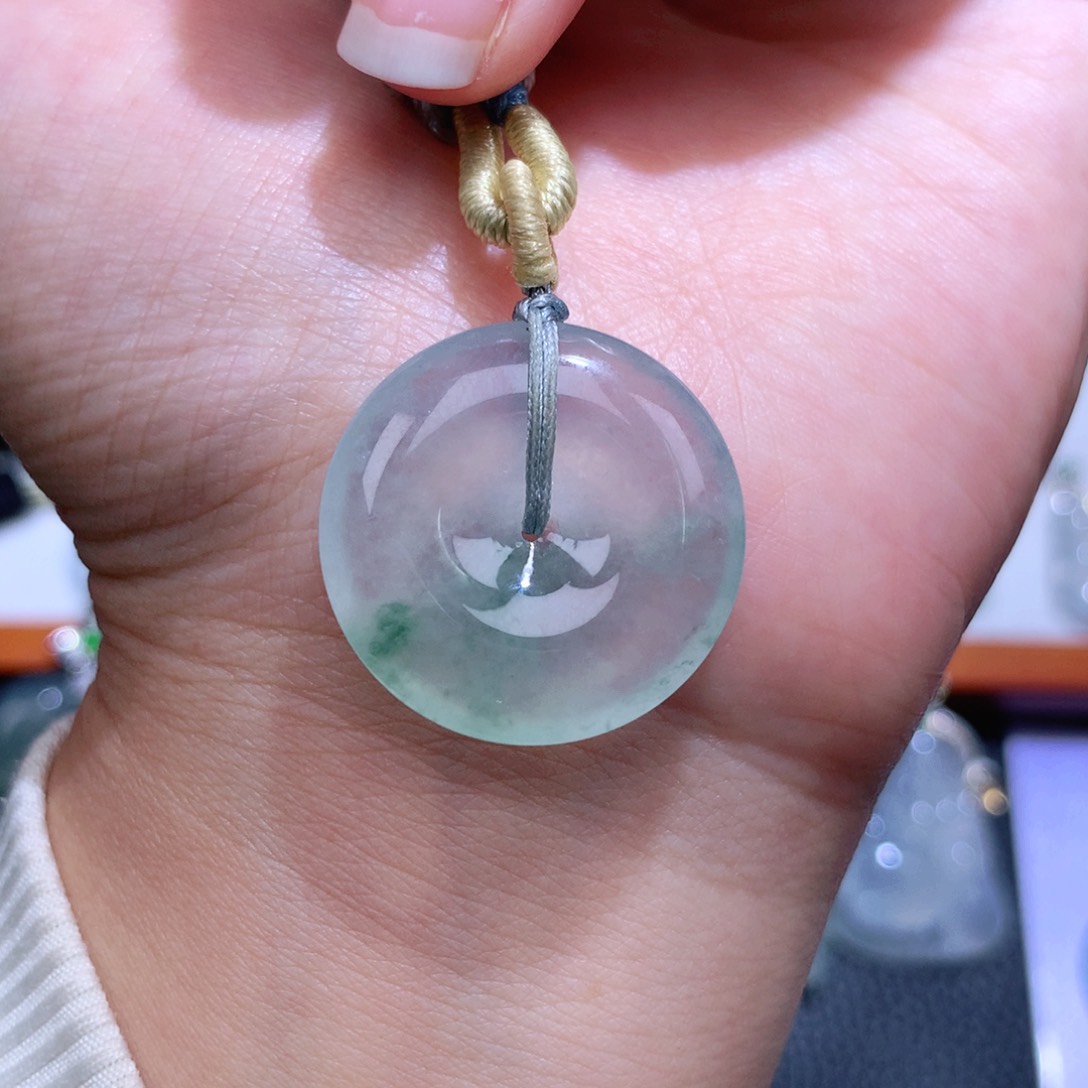 颈饰未镶嵌翡翠扣子