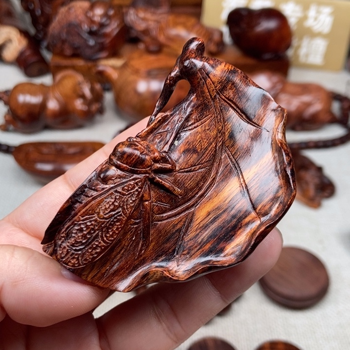 把件黄花梨/降香黄檀11克左右