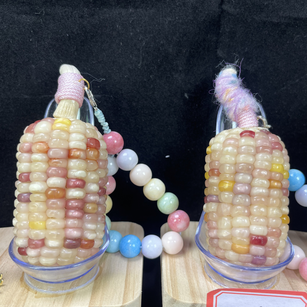 七彩文玩玉米 摆件手把件（一物一拍）