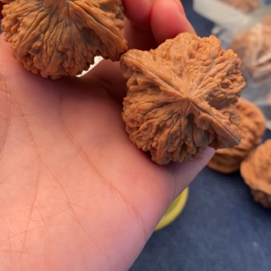 【闪购商品】吊坠文玩核桃灵**药满天星