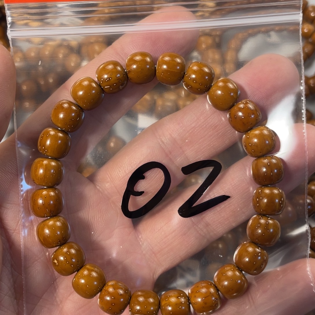 大***山手串紫金鼠9×8实心老型02