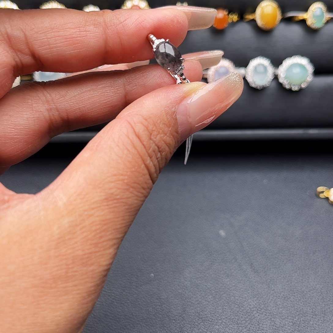 翡翠戒指银S925镶嵌缅甸天然A货翡翠女戒指