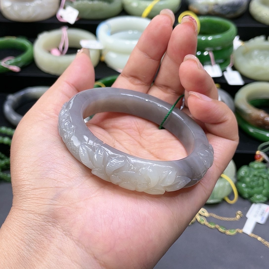 【闪购商品】和田玉手镯55圈口28未镶嵌