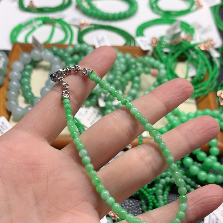 翡翠未镶嵌手链翡翠