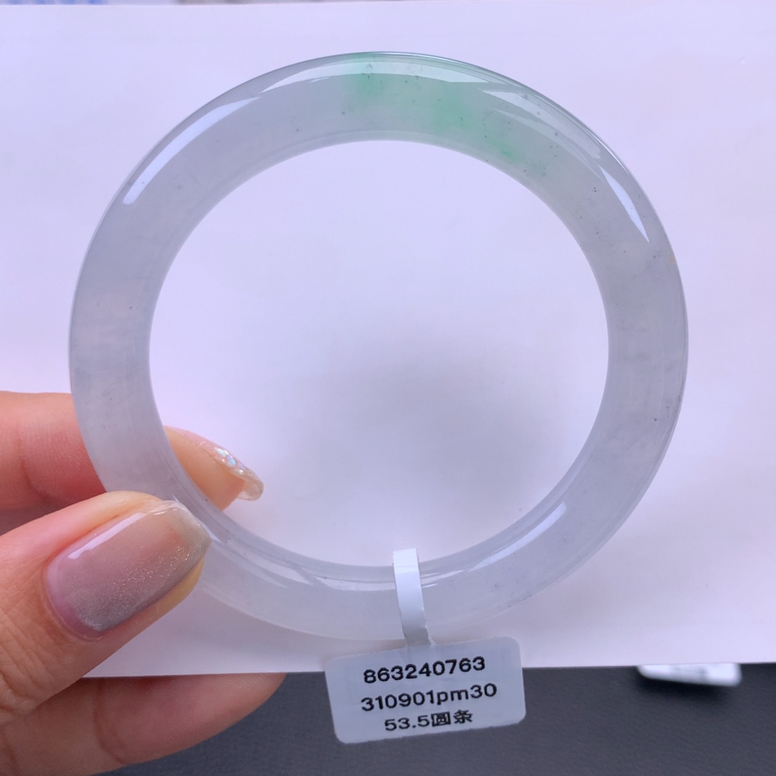 翡翠未镶嵌手镯白冰金丝绿圆条手镯（细纹）