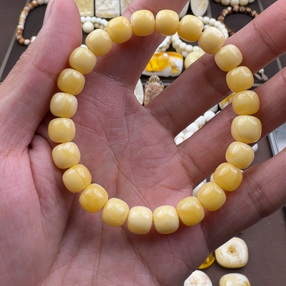 裸石琥珀未镶嵌蜜蜡