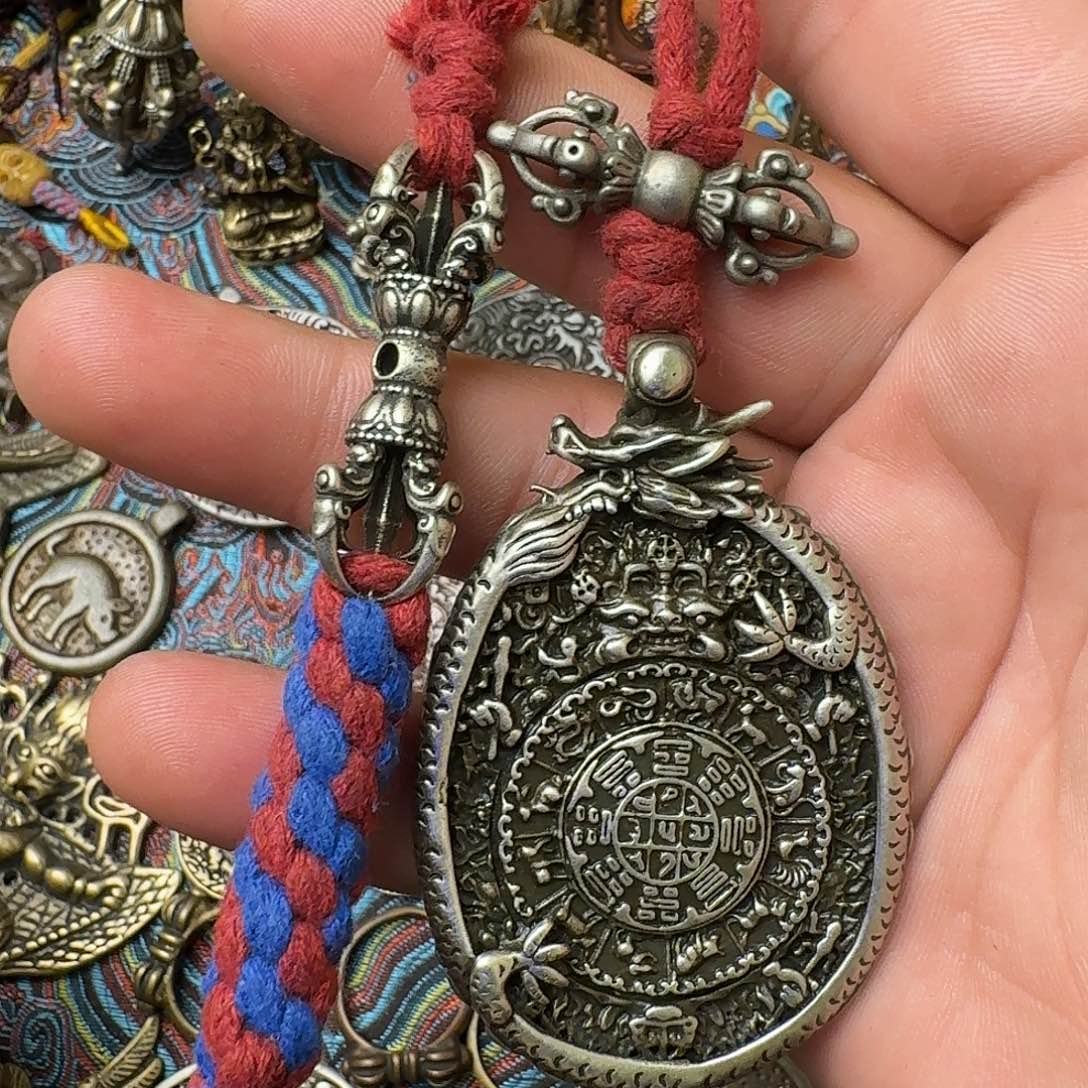 谋***尘藏式风格九宫八卦牌