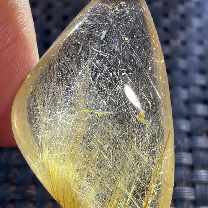 水晶吊坠(不含链)未镶嵌但****！