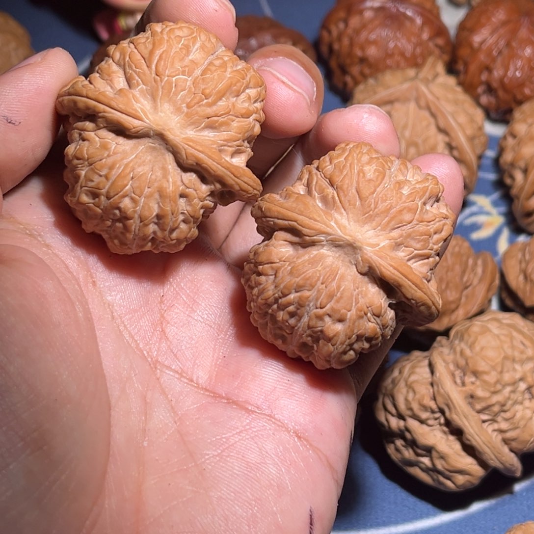 百***乐文玩核桃吊坠血麒麟福利货
