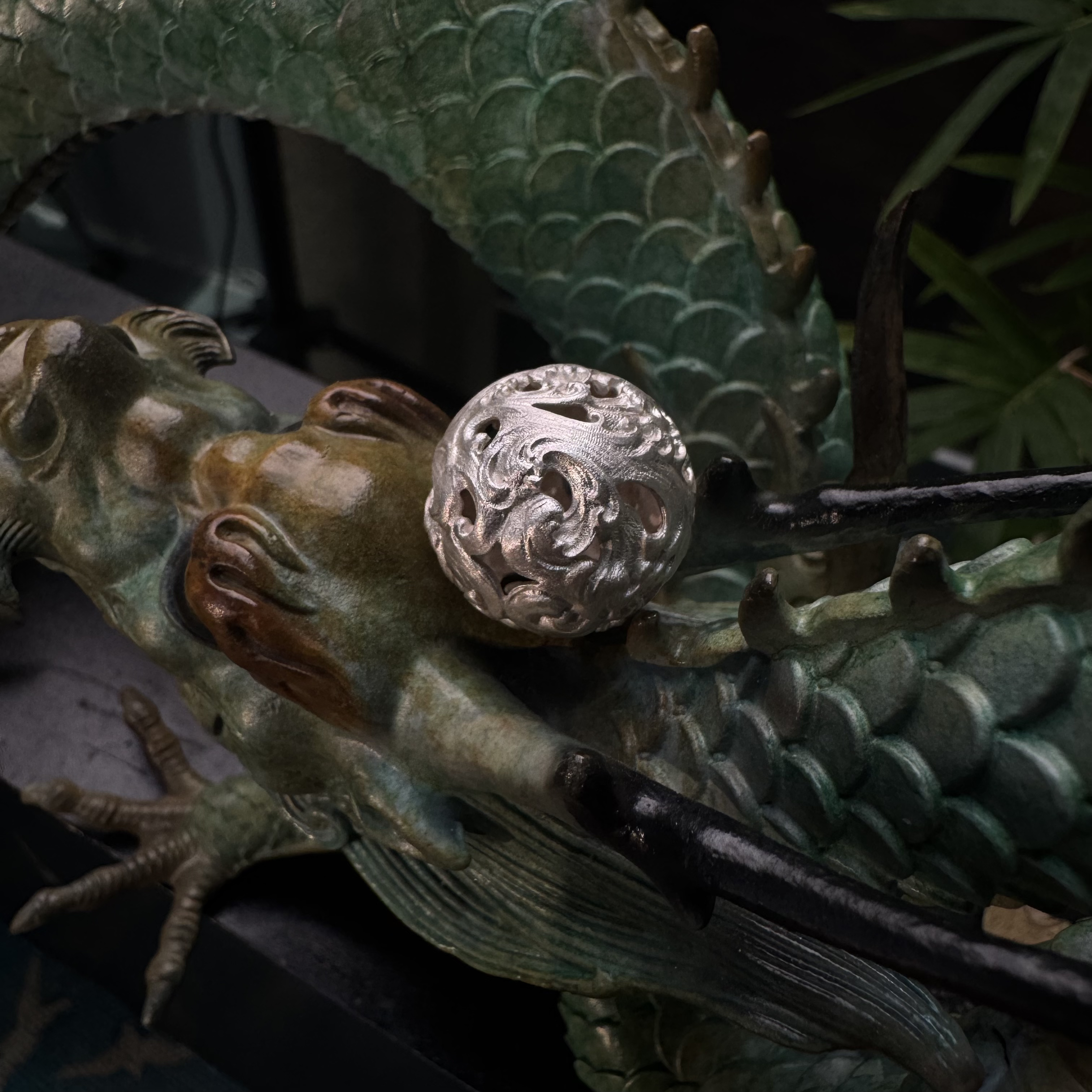 欲山行  足银999龙珠茶宠茶壶周边