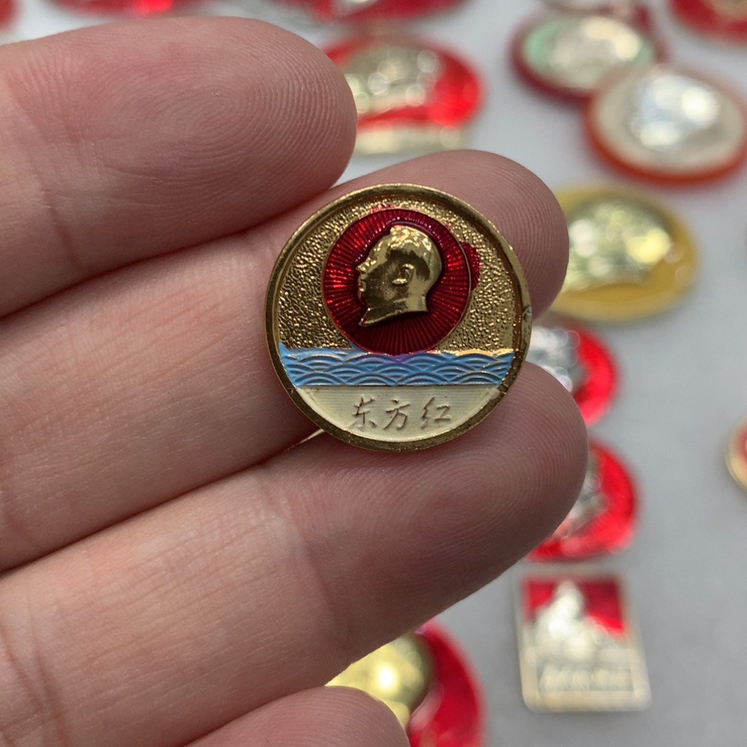 铝红章油彩东方红……广州艺新