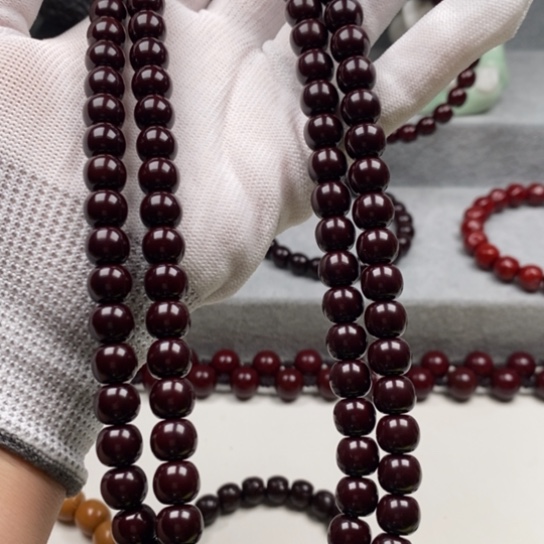 ?*光猴头关的一个小镇上的