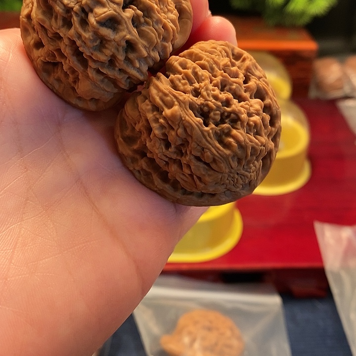 【闪购商品】文玩核桃吊坠南疆