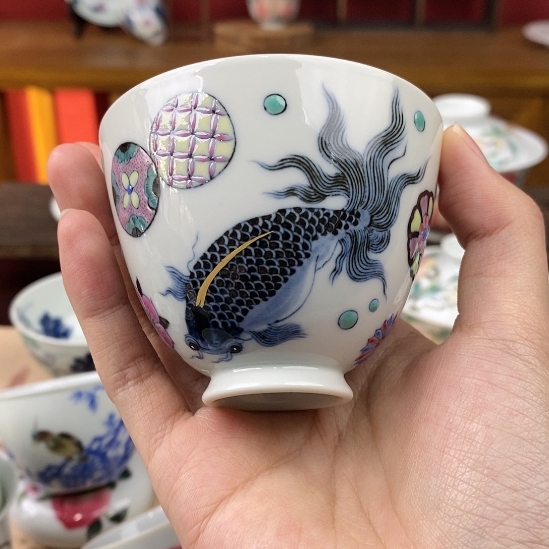 若*哈哈哈哈哈哈哈哈哈