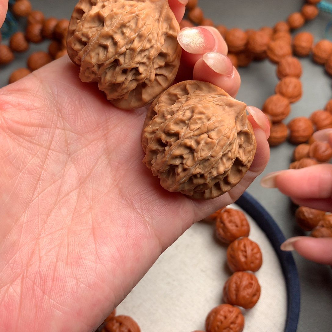 文玩核桃把件盘山官帽