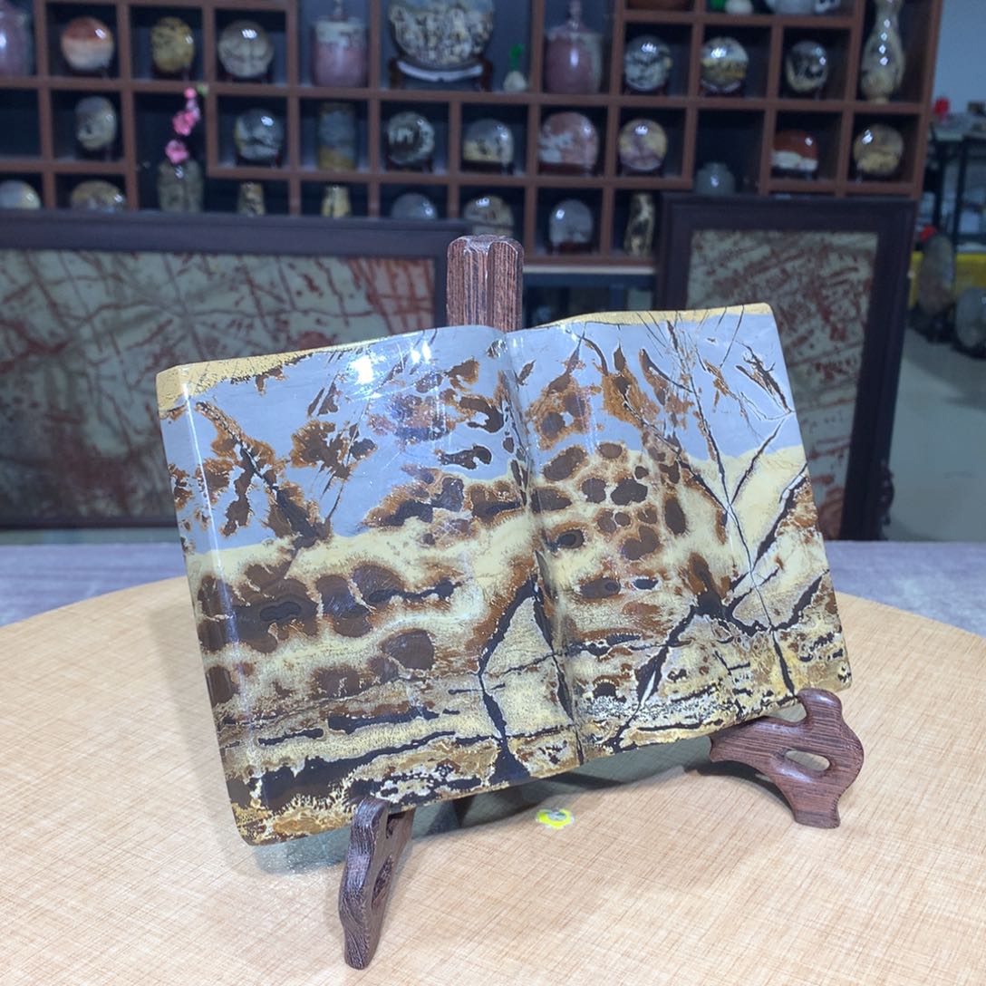 紫砂广西国画石，收藏观赏