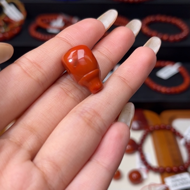 南红玛瑙未镶嵌满肉柿子红玫红三通11X12mm