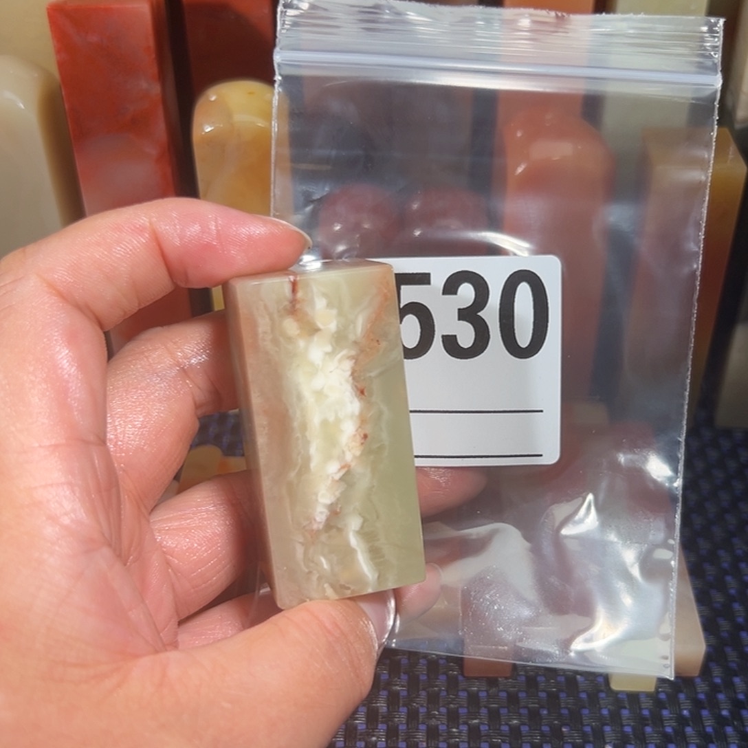 【闪购商品】寿山石印石呼****3老挝石