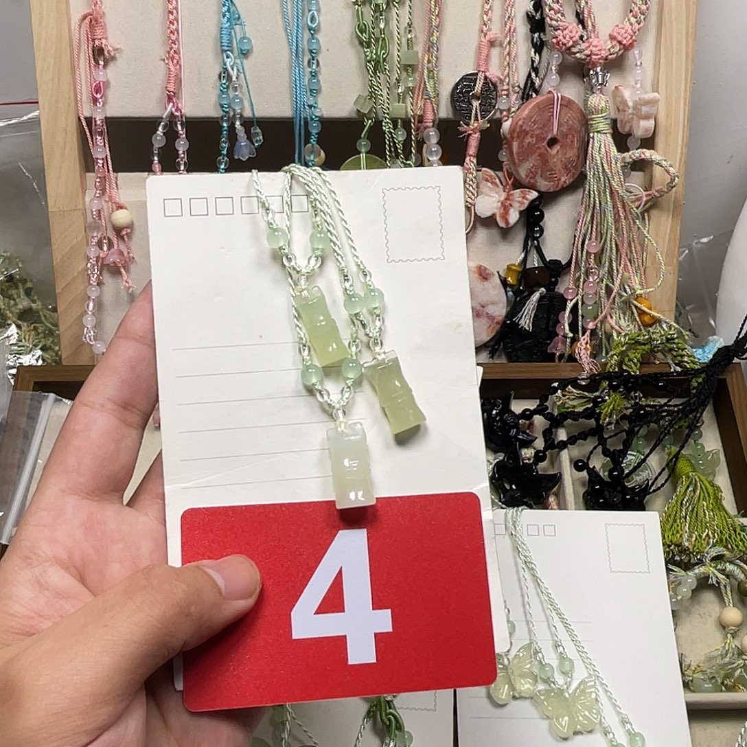 蛇纹石玉合金颈饰