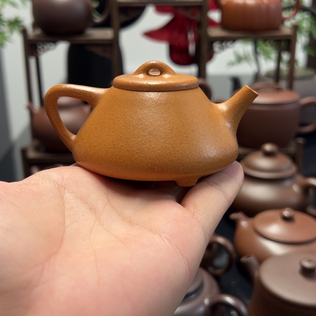 茶壶紫砂精工半手金降坡子冶100cc