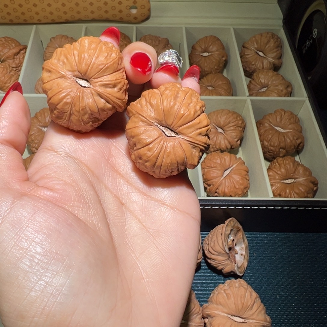 桐****吊坠文玩核桃南瓜37