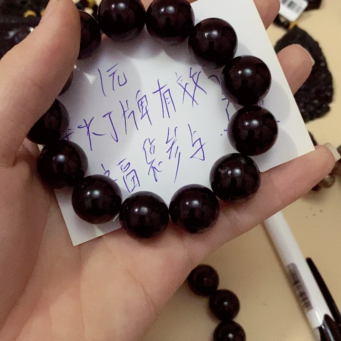 翡翠颈饰未镶嵌爷*美