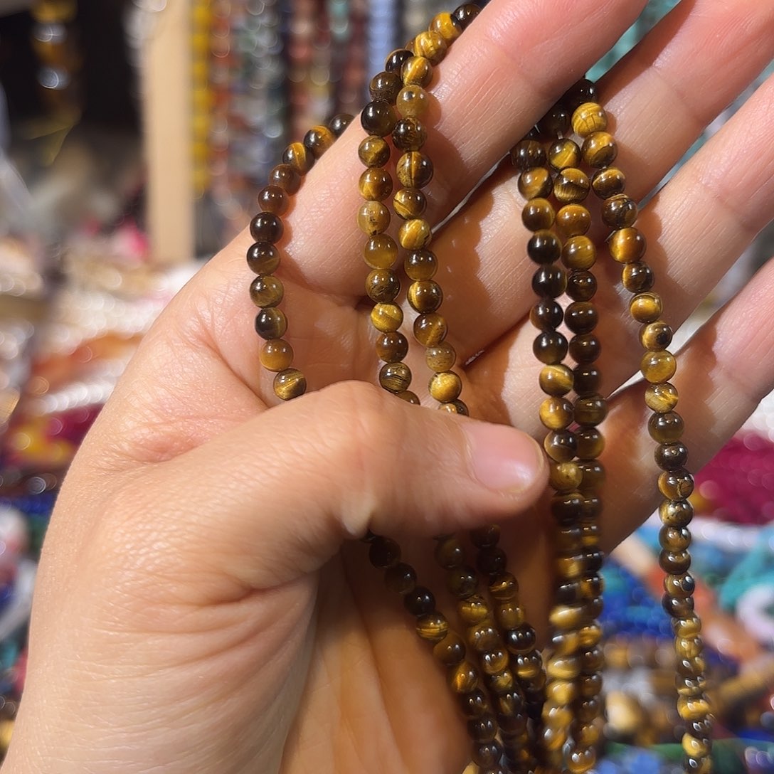 玛瑙/玉髓未镶嵌珠宝半成品虎眼卡4一条