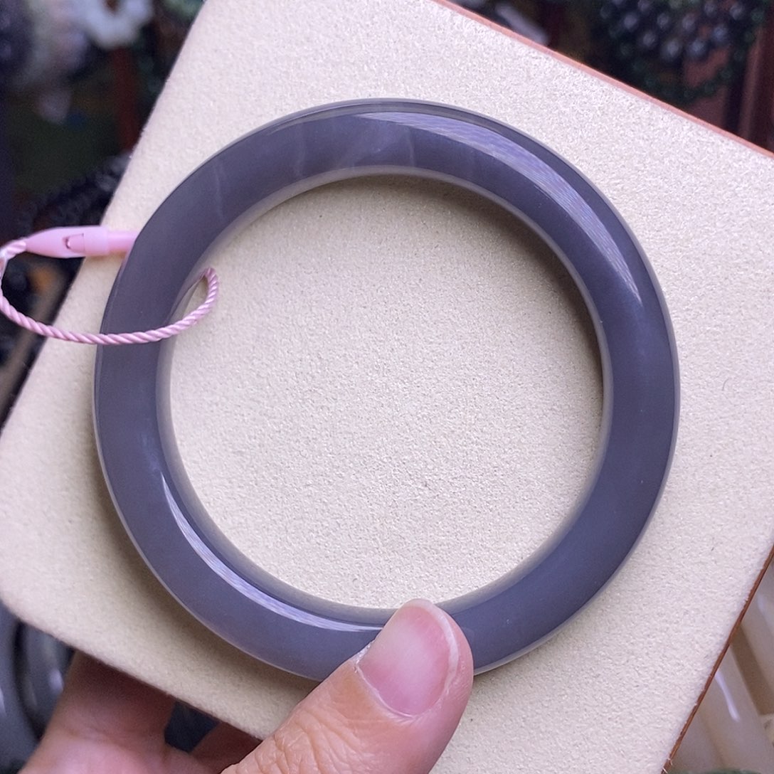 和田玉未镶嵌颈饰浓烟紫脂膏级手镯山水56 