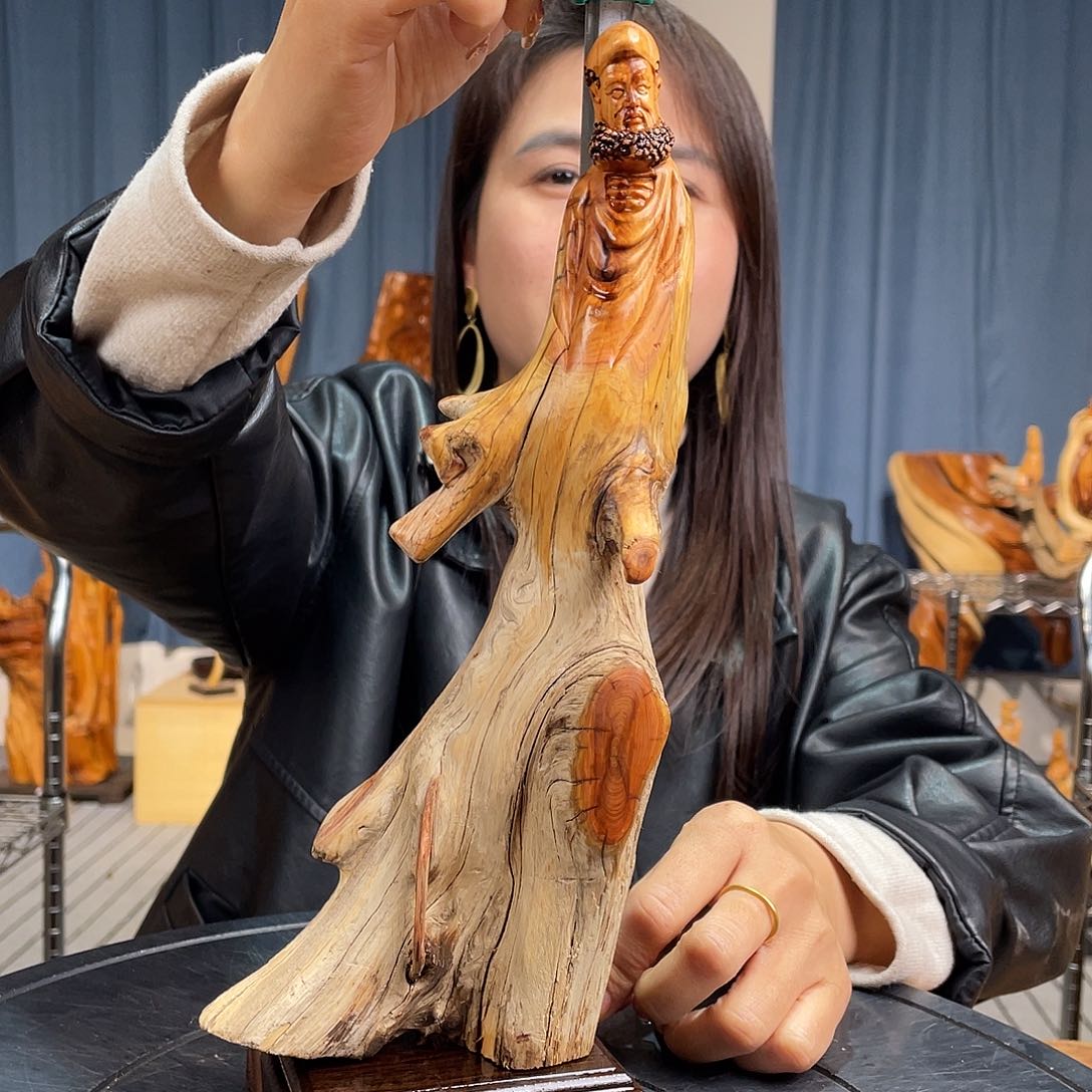 柏木（崖柏）随型摆件