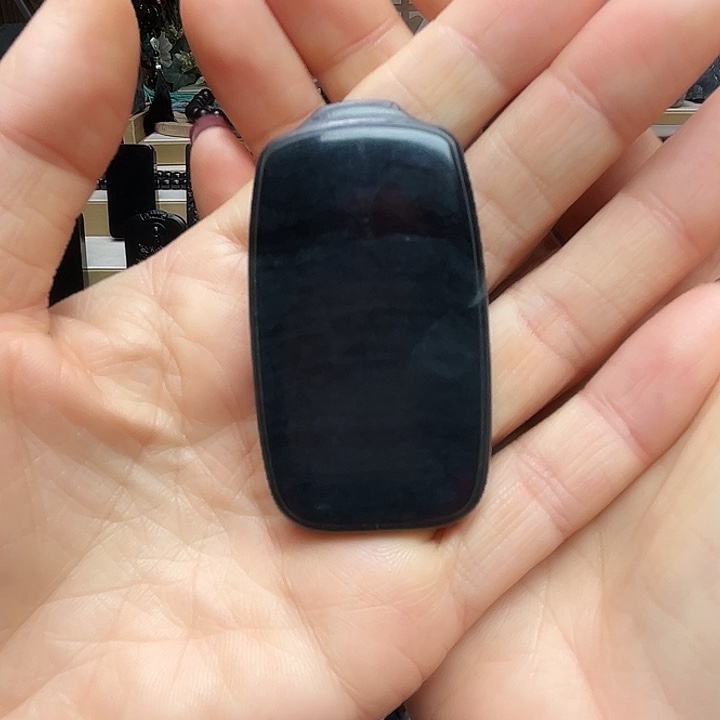 和田玉（墨玉）未镶嵌手链无事牌