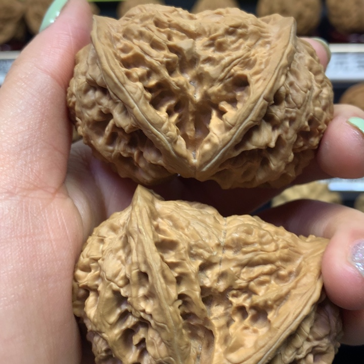 文玩核桃把件八方来财57