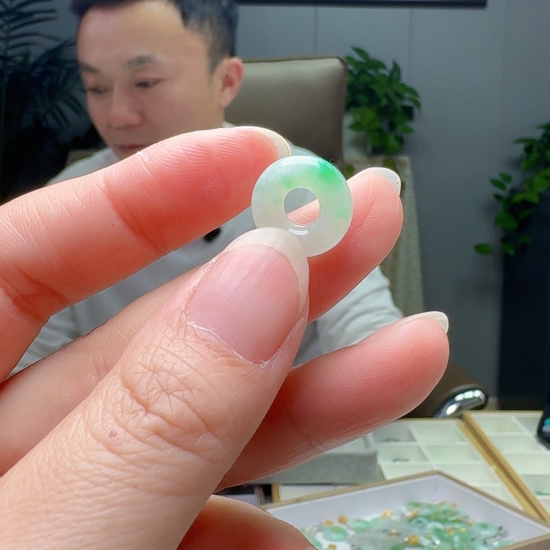 翡翠裸石多样性发货其一