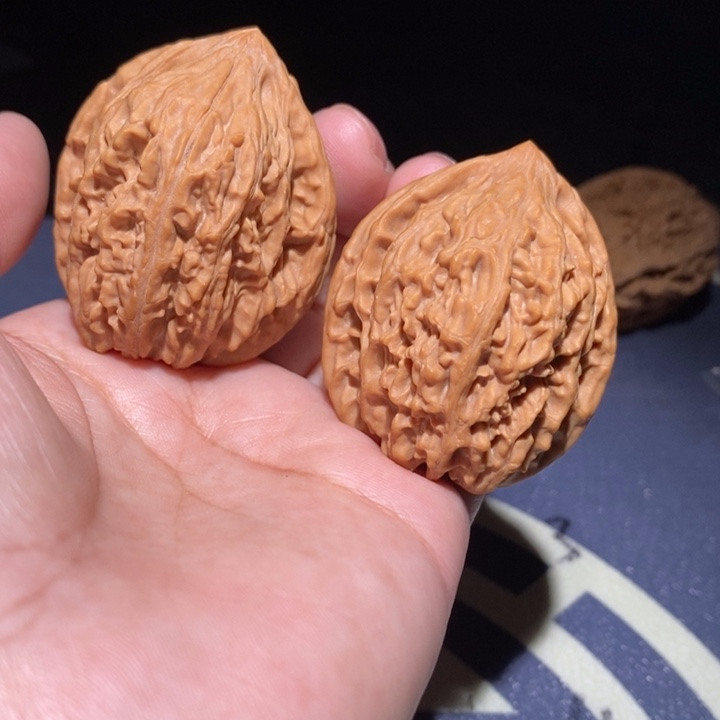 吊坠文玩核桃41尺鸡心