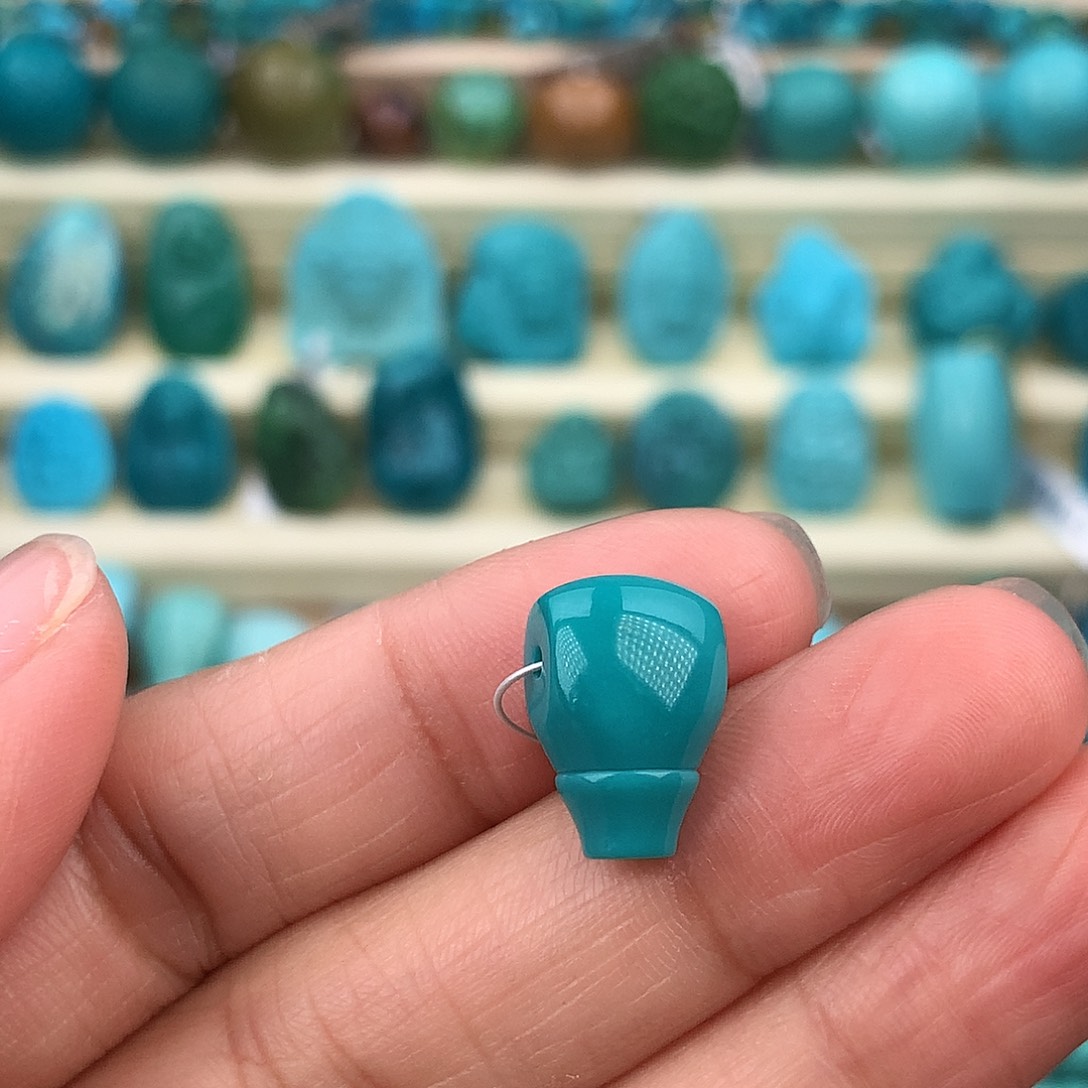 绿松石未镶嵌珠宝奇石9