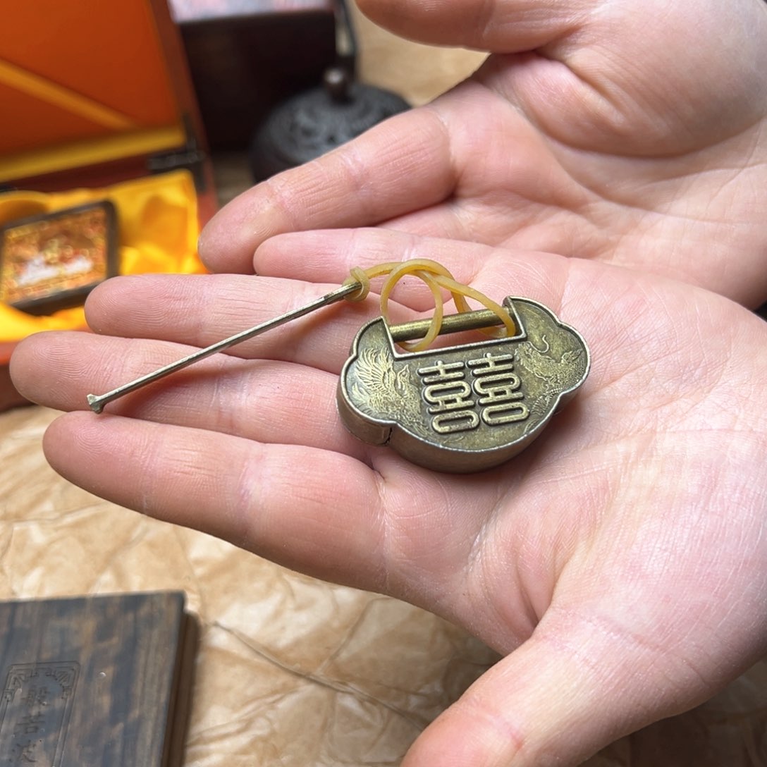 滴血莲花菩提吊坠