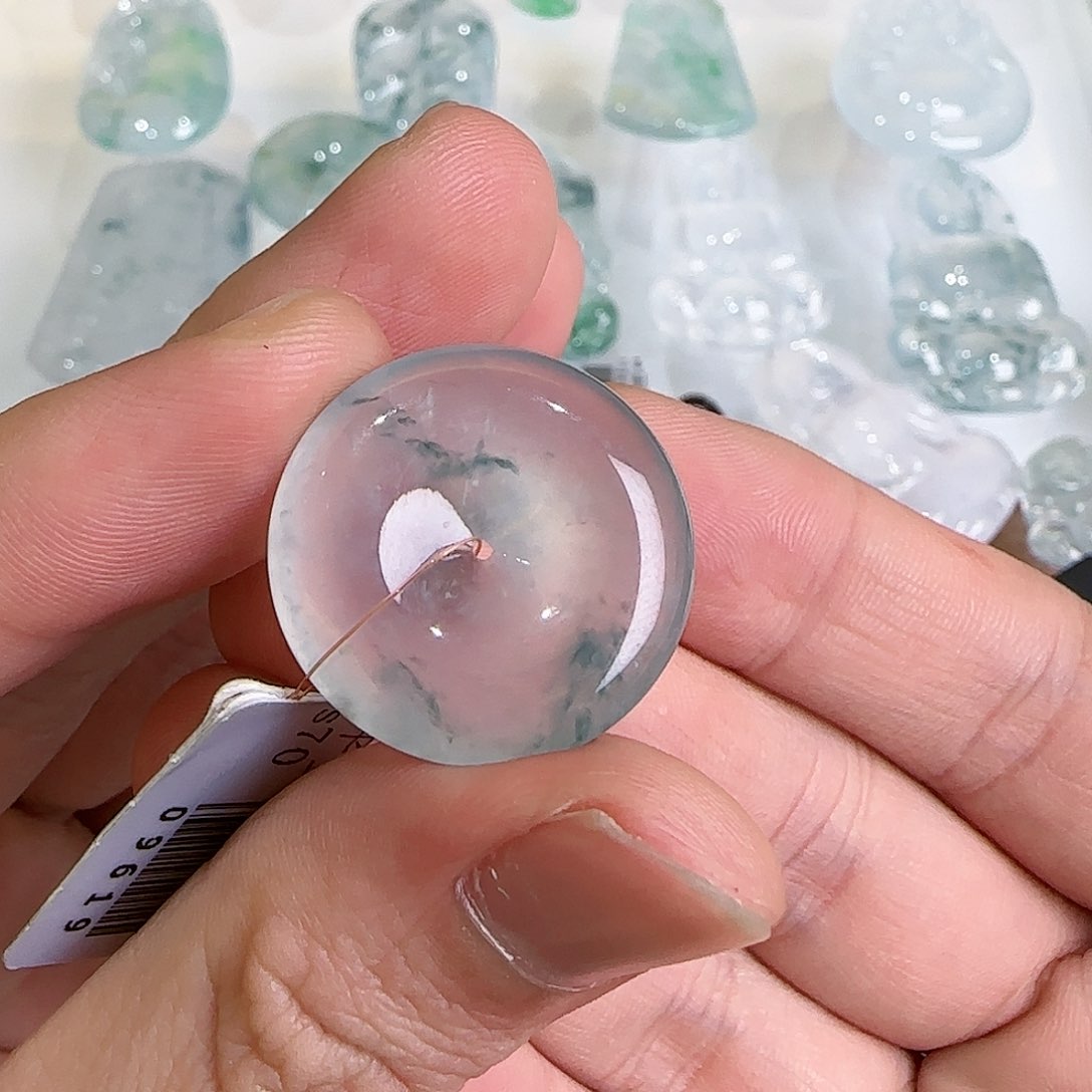 【闪购商品】翡翠未镶嵌吊坠(不含链)