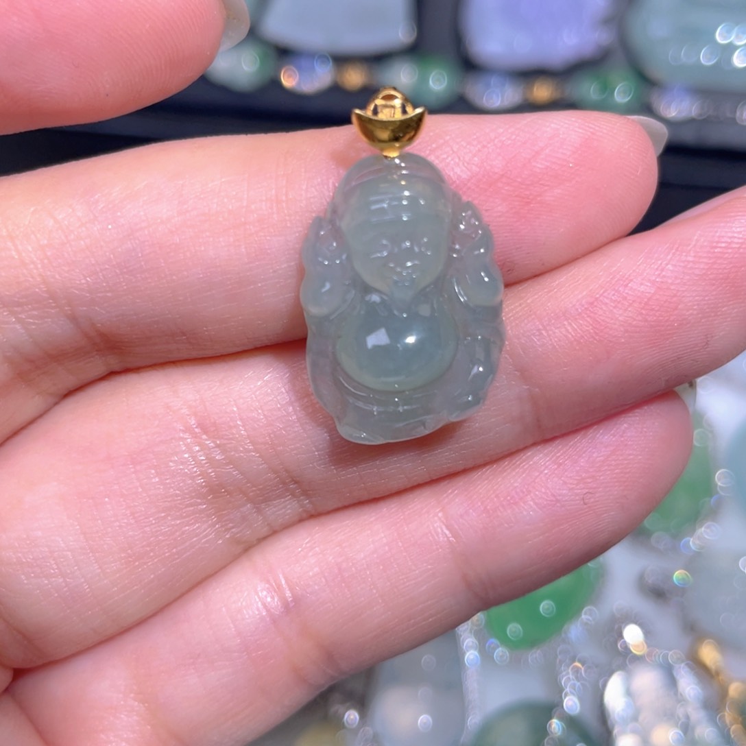 颈饰18K金镶嵌翡翠翡翠