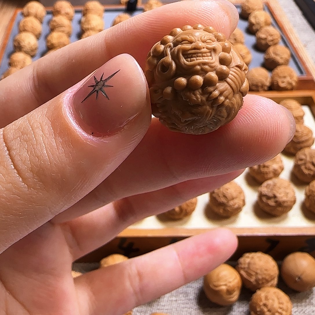 猴头核桃吊坠伏虎罗汉尺寸备注