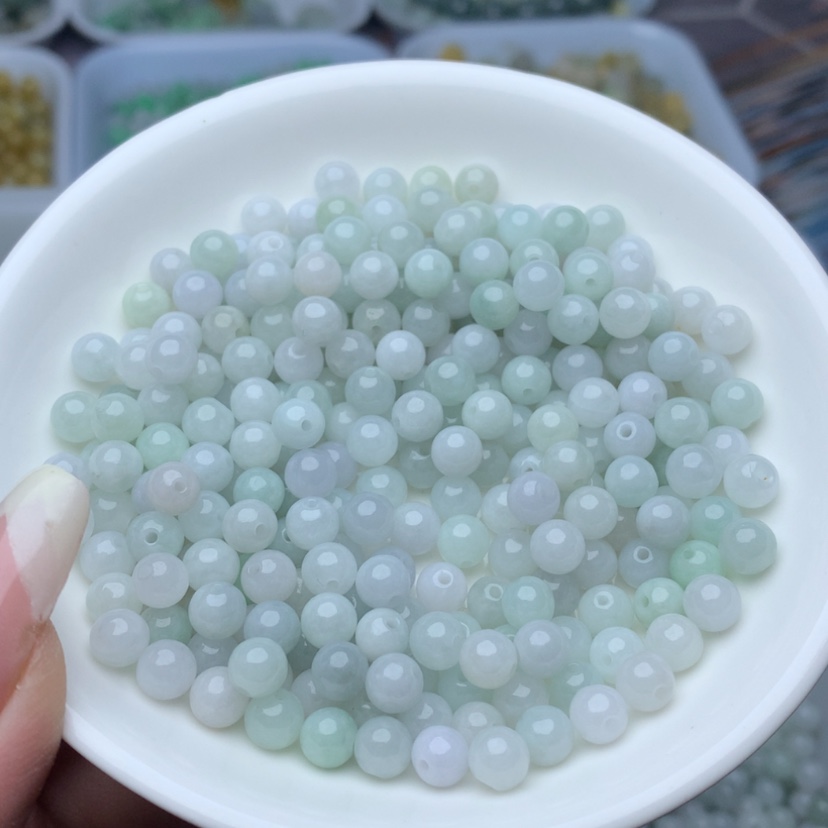 【闪购商品】翡翠手链未镶嵌卡6冰绿白100个