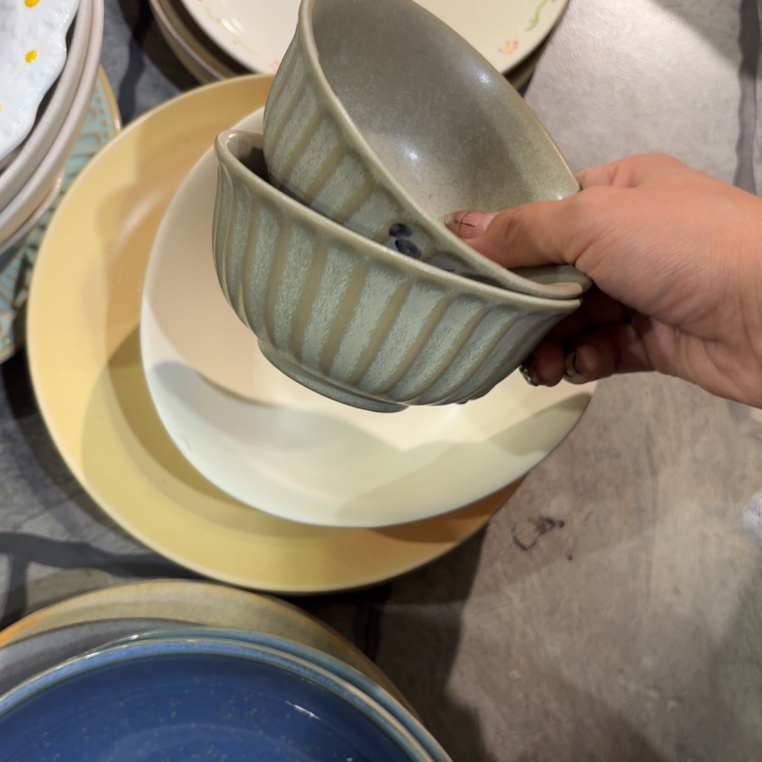 瓷小***儿两个两个微瑕