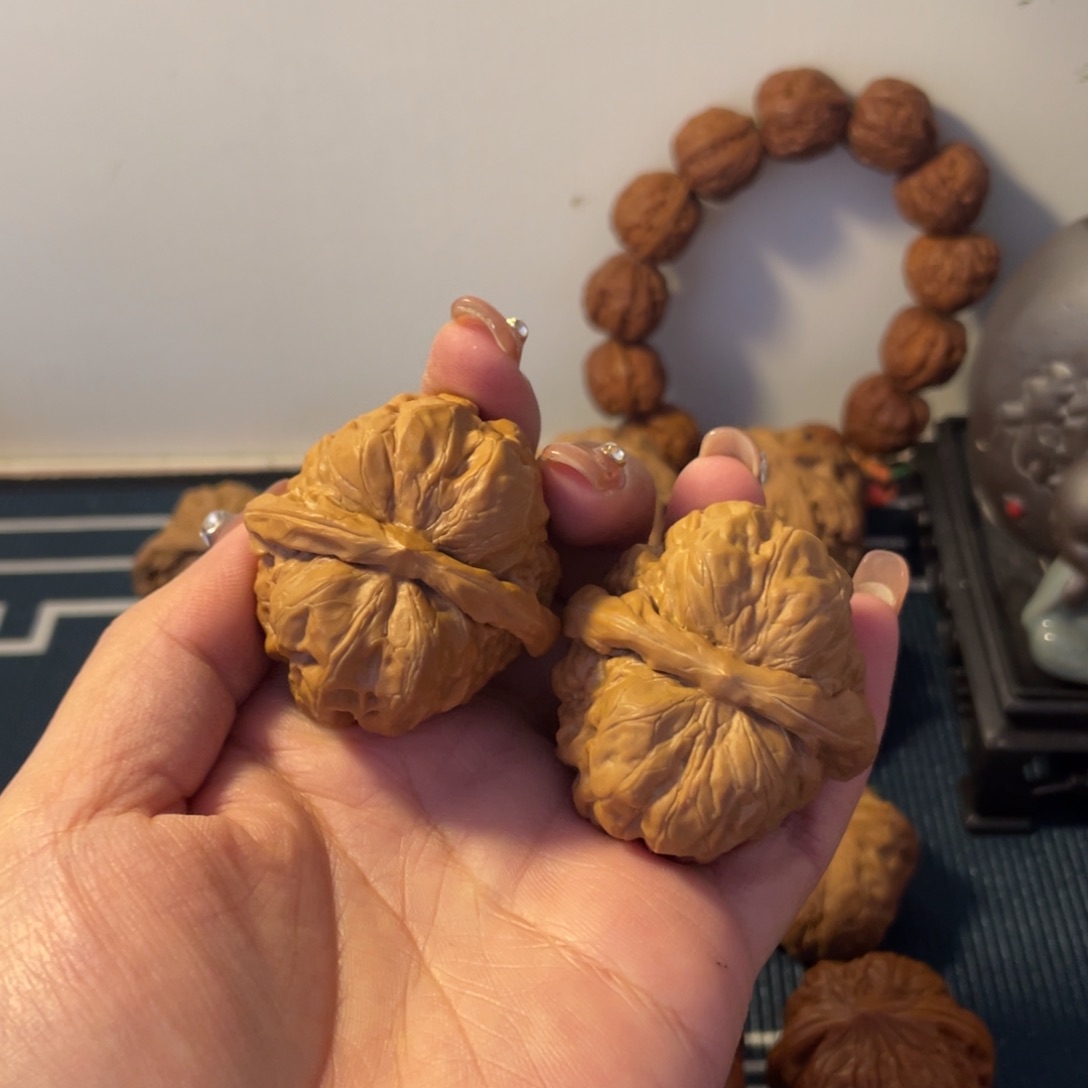 文玩核桃吊坠八*～蛤蟆头43