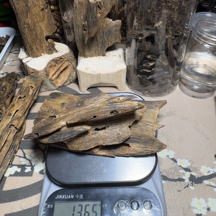 楠木哪****壶紫棋纯虫漏摆件136.5克